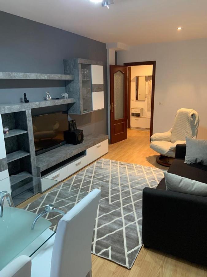 Apartamento Fele Con Garaje Felechosa Exterior foto